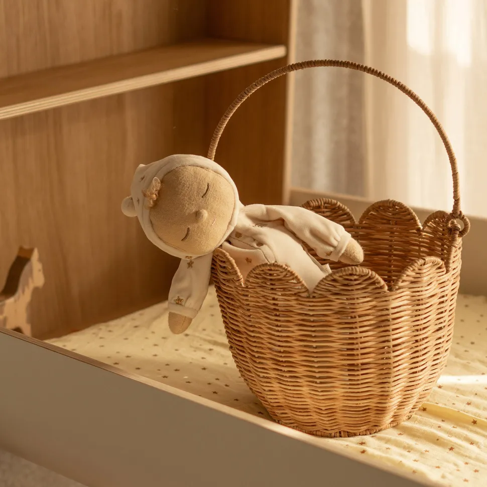 Store Olli Ella Rattan Tulip Carry Basket - Natural