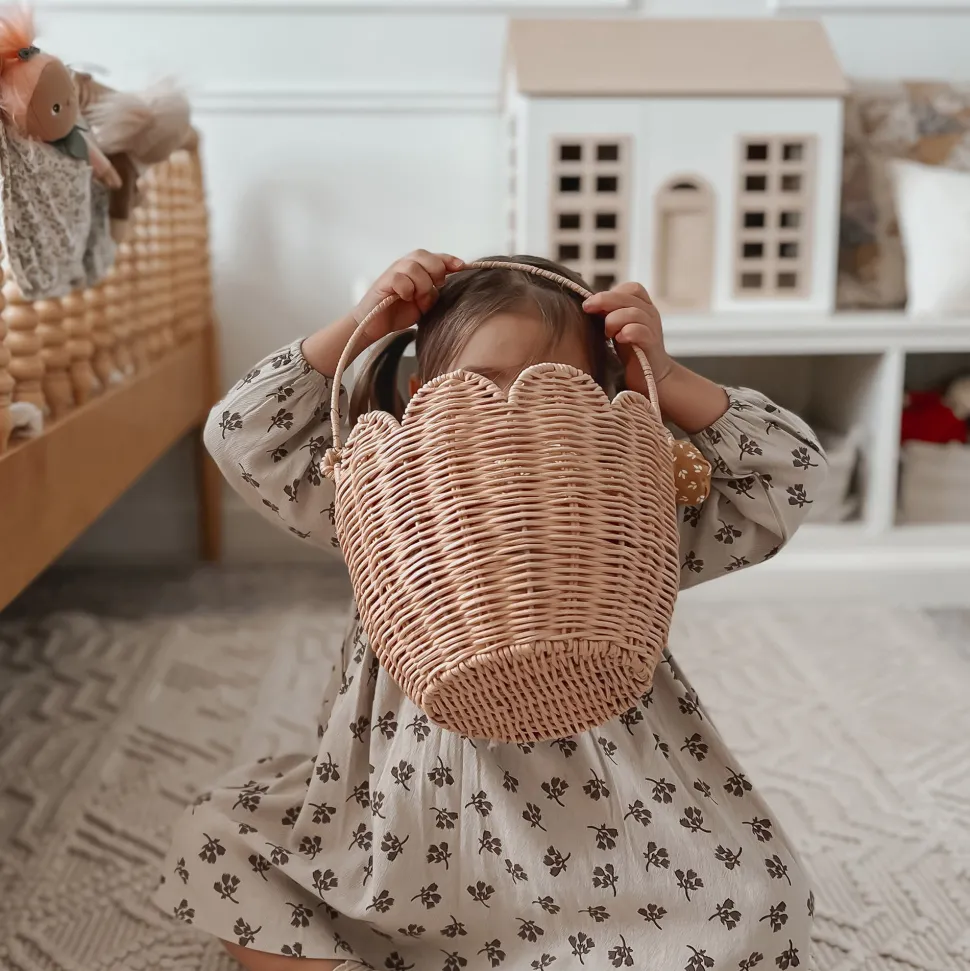 Discount Olli Ella Rattan Tulip Carry Basket - Seashell Pink